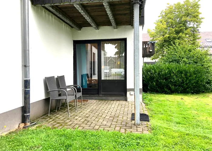 Relaction, Bis 4 Personen, 300m Zum Lift! Skiverleih 30m! Erdgeschoss Mit Terasse! Wifi! * Winterberg