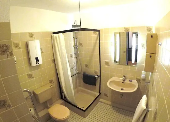 Relaction, Bis 4 Personen, 300m Zum Lift! Skiverleih 30m! Erdgeschoss Mit Terasse! Wifi! Apartamento Winterberg